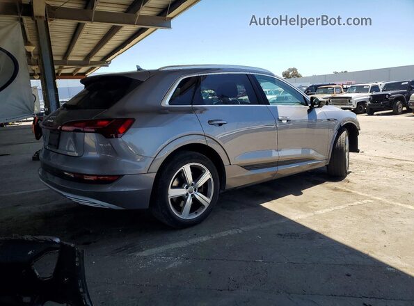 WA1LAAGE4KB005916 2019 AUDI E-TRON Gray Rear right