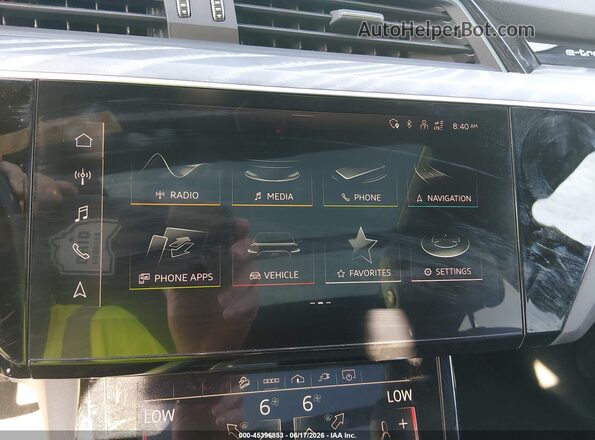 WA1LAAGE8NB006538 2022 AUDI E-TRON Black 