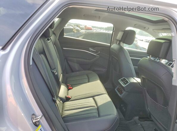 WA1LAAGEXNB040609 2022 AUDI E-TRON Silver 