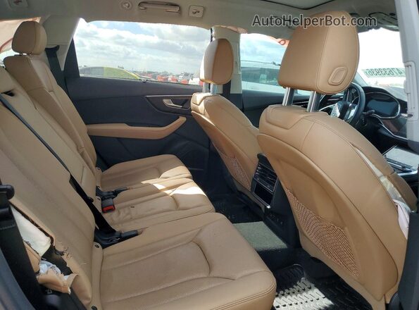 WA1LCBF77SD007490 2025 AUDI Q7 Blue Սալոնի հետևի տեսք