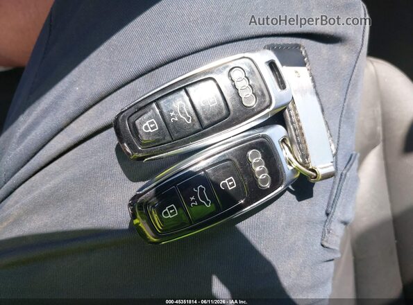 WA1LCBF78PD020126 2023 AUDI Q7 Белый Вид панели приборов