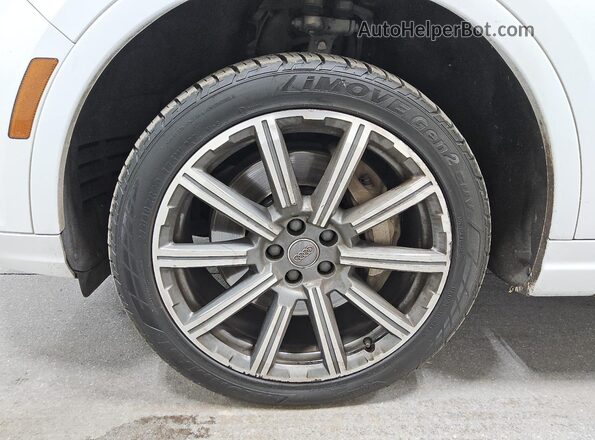 WA1LHAF70HD044594 2017 AUDI Q7 White 