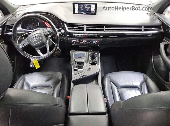 WA1LHAF70HD044594 2017 AUDI Q7 White 