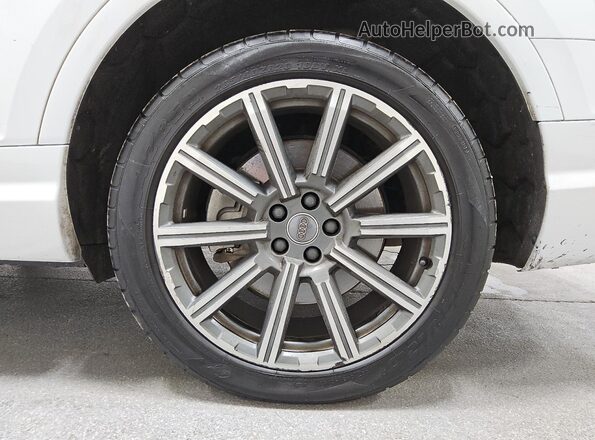 WA1LHAF70HD044594 2017 AUDI Q7 White 