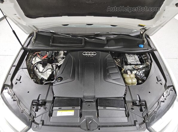 WA1LHAF70HD044594 2017 AUDI Q7 White 