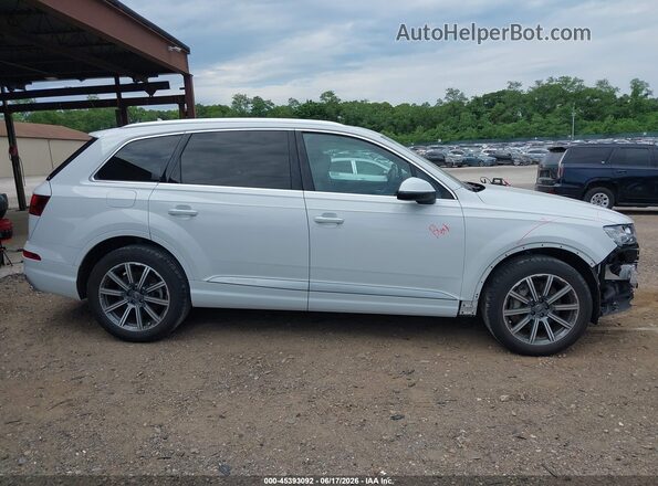 WA1LHAF70KD014566 2019 AUDI Q7 White სალონის 360-გრადუსიანი ხედი