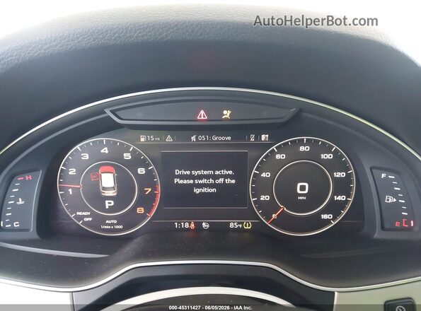 WA1LHAF70KD030721 2019 AUDI Q7 White Rear seats view