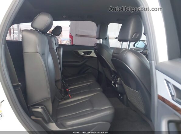 WA1LHAF70KD030721 2019 AUDI Q7 White VIN sticker view