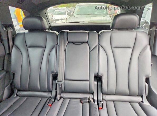 WA1LHAF73KD047898 2019 AUDI Q7 Blue Հետևի նստատեղերի տեսք