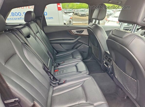 WA1LHAF73KD047898 2019 AUDI Q7 Blue Սալոնի հետևի տեսք