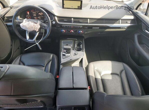 WA1LHAF74HD039060 2017 AUDI Q7 Black Widok deski rozdzielczej