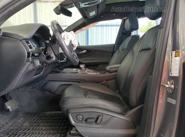WA1LHAF76HD044566 2017 AUDI Q7 Gray 