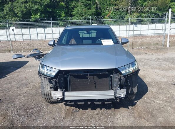 WA1LHAF76JD054469 2018 AUDI Q7 Gray Вид задньої частини салону