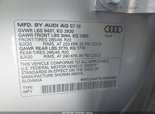 WA1LHAF76JD054469 2018 AUDI Q7 Gray Вид підкапотного простору