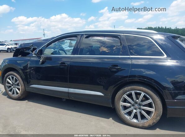 WA1LHAF78KD036668 2019 AUDI Q7 Black 360 interior view
