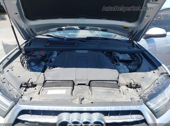 WA1LHAF79JD001751 2018 AUDI Q7 Silver Vista trasera