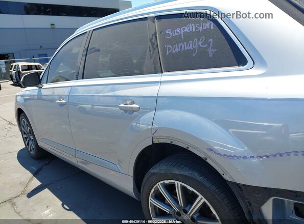 WA1LHAF79JD001751 2018 AUDI Q7 Silver Vista interior de 360 grados