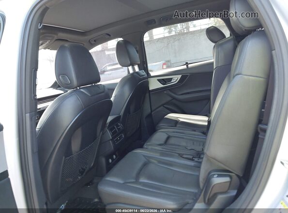 WA1LHAF79JD001751 2018 AUDI Q7 Silver 