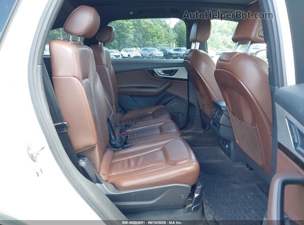 WA1LHAF7XKD024585 2019 AUDI Q7 Белый Вид наклейки с VIN-кодом