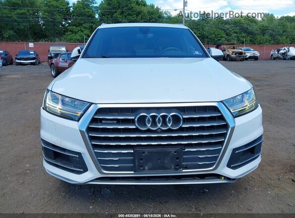 WA1LHAF7XKD024585 2019 AUDI Q7 Белый 