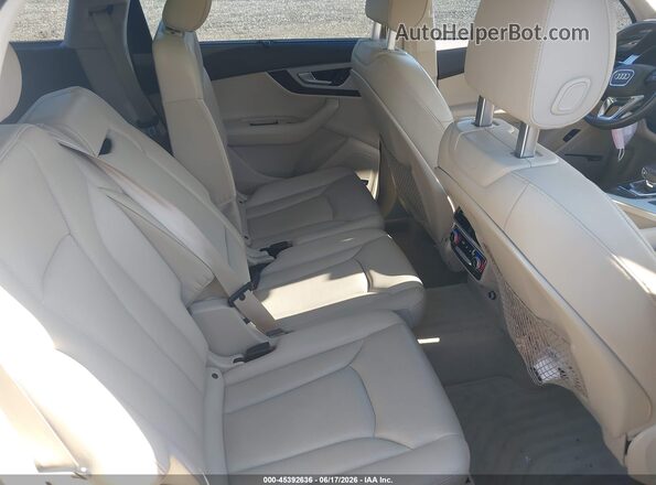 WA1LHBF77JD023916 2018 AUDI Q7 Белый Вид наклейки с VIN-кодом