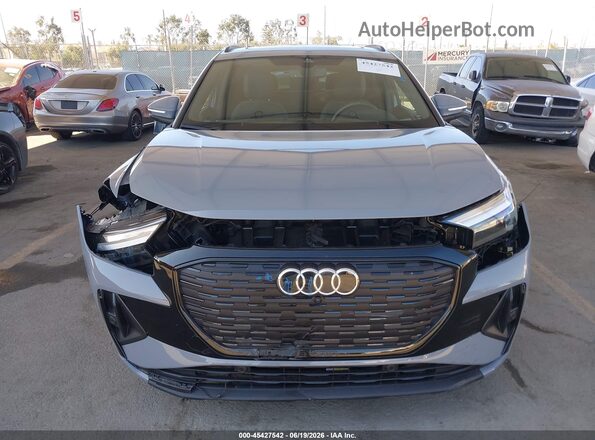 WA1LUBFZ0RP052407 2024 AUDI Q4 Gray Widok zestawu wskaźników