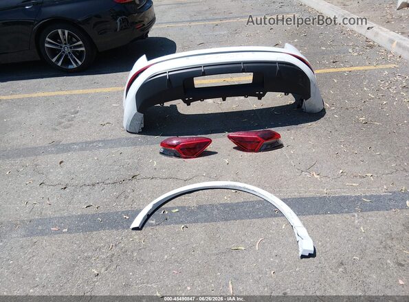 WA1LUBFZ1RP060323 2024 AUDI Q4 White Widok zestawu wskaźników