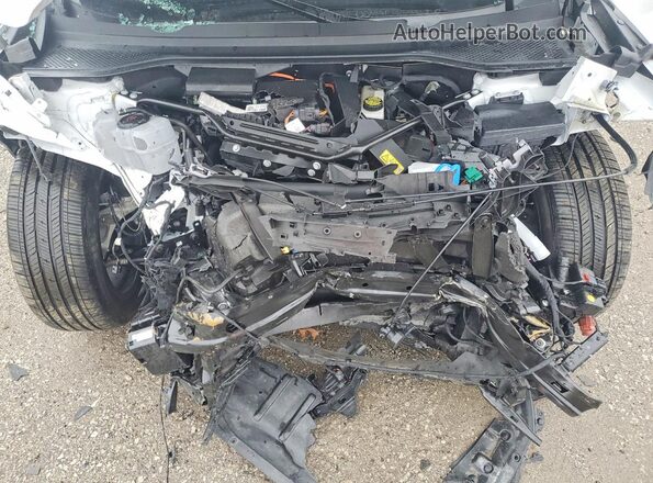 WA1LUBFZ7RP064859 2024 AUDI Q4 White Widok komory silnika
