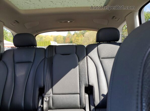 WA1LXAF70LD001353 2020 AUDI Q7 Черный Вид задних сидений