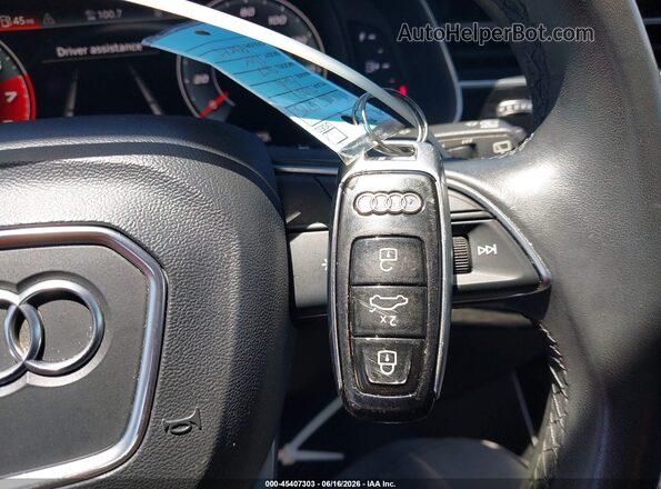 WA1LXAF72MD020715 2021 AUDI Q7 Черный Вид панели приборов