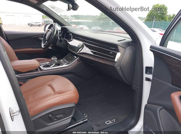 WA1LXAF75LD003762 2020 AUDI Q7 White Սալոնի դիմացի տեսք