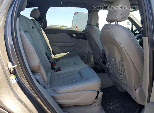 WA1LXAF75LD004555 2020 AUDI Q7 Gray 