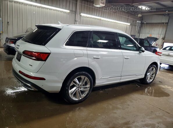 WA1LXAF77MD011802 2021 AUDI Q7 White Задня права чверть