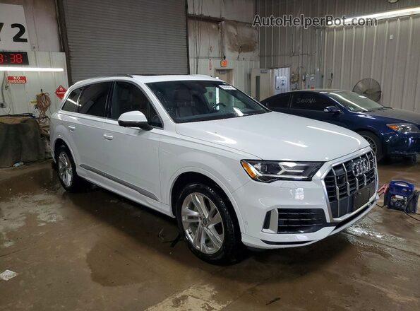 WA1LXAF77MD011802 2021 AUDI Q7 White Передня права чверть