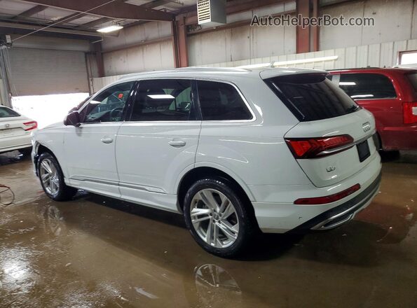 WA1LXAF77MD011802 2021 AUDI Q7 White Задня ліва чверть