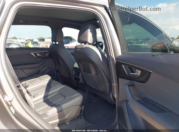WA1LXBF72ND004019 2022 AUDI Q7 Gray VIN կոդի պիտակի տեսք