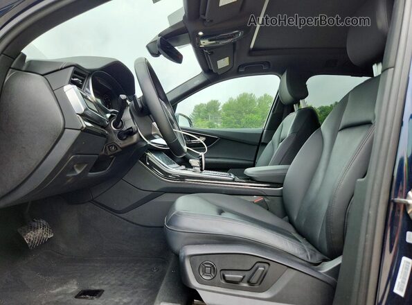WA1LXBF74PD007927 2023 AUDI Q7 Blue წინა სალონის ხედი