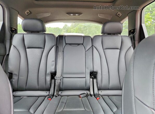 WA1LXBF74PD007927 2023 AUDI Q7 Blue უკანა სავარძლების ხედი