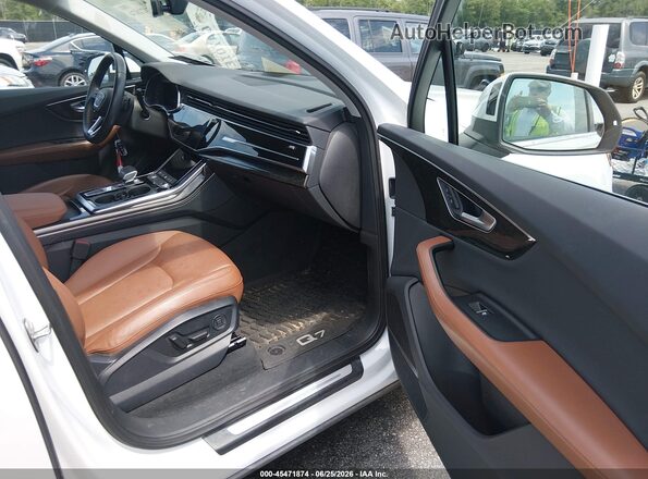 WA1LXBF79ND018709 2022 AUDI Q7 White წინა სალონის ხედი