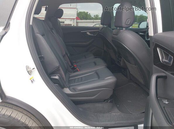 WA1LXBF79ND020489 2022 AUDI Q7 White Вид наклейки з VIN-кодом