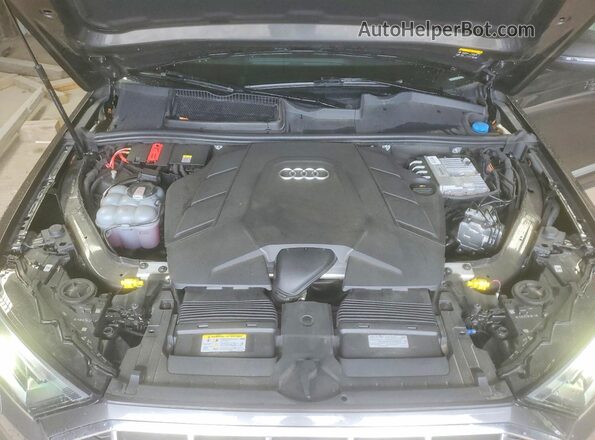 WA1LXBF7XND020176 2022 AUDI Q7 Gray Vista del compartimento del motor