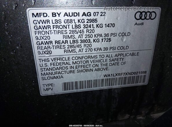 WA1LXBF7XND021988 2022 AUDI Q7 Silver Vista del compartimento del motor
