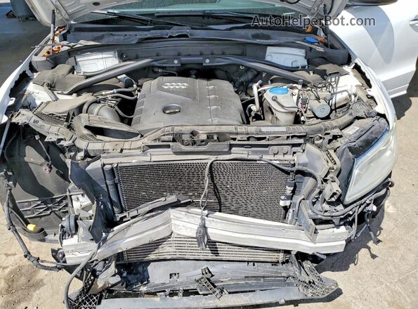 WA1M2AFP1HA053649 2017 AUDI Q5 White Rear interior view