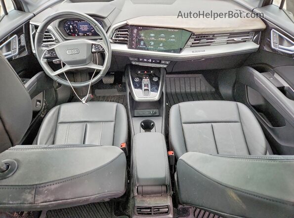 WA1M2BFZ6PP063239 2023 AUDI Q4 Black Dashboard view