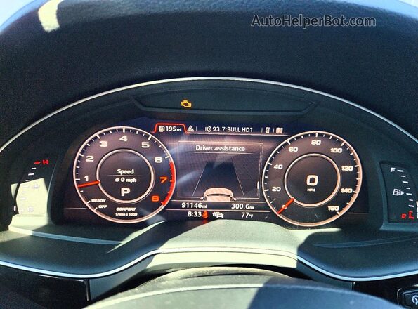 WA1VAAF70JD050396 2018 AUDI Q7 Silver Սարքավորումների վահանակի տեսք