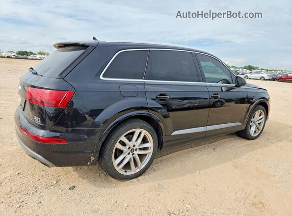 WA1VAAF71HD020947 2017 AUDI Q7 Black 
