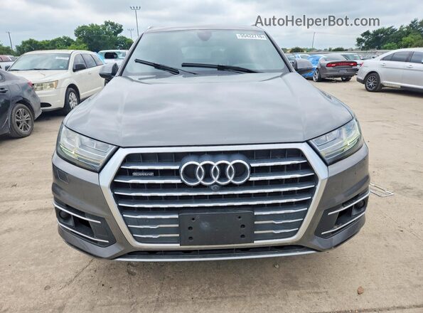 WA1VAAF71JD024910 2018 AUDI Q7 Gray Front view