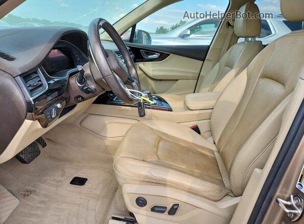 WA1VAAF72JD000079 2018 AUDI Q7 Gold Սալոնի դիմացի տեսք