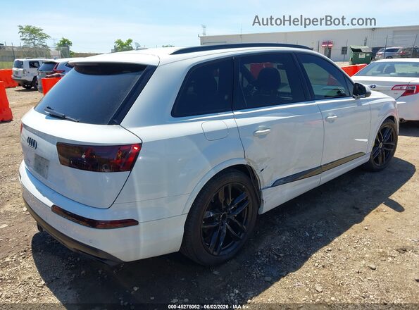 WA1VAAF72JD009624 2018 AUDI Q7 White Tył prawy