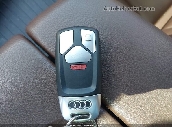WA1VAAF72JD009624 2018 AUDI Q7 White Widok deski rozdzielczej